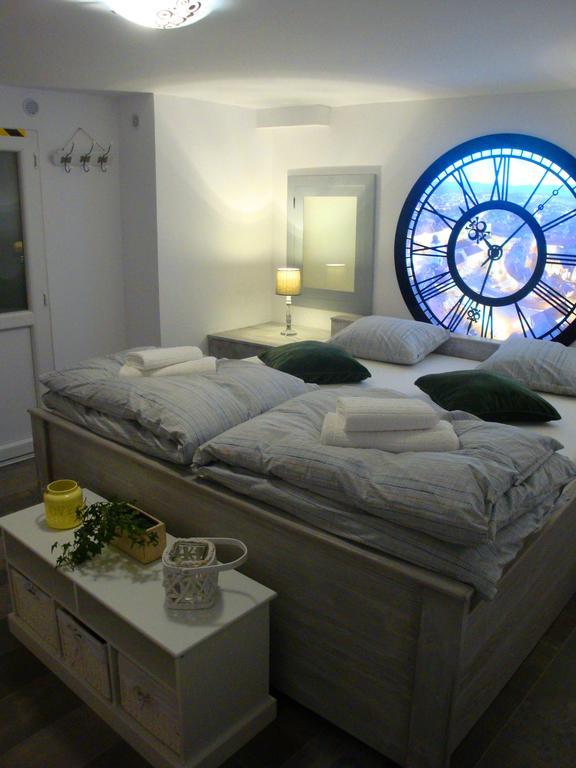 Sonja'S Nest Apartment ซีบิว ภายนอก รูปภาพ